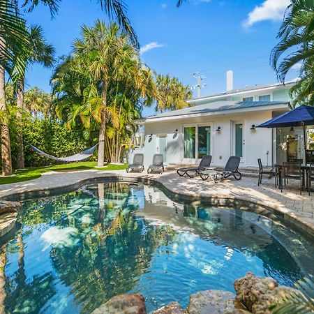 Sandy Pants - Designer Beach Chic Home Steps To Beach Backyard Oasis W Heated Pool Анна-Мария Экстерьер фото